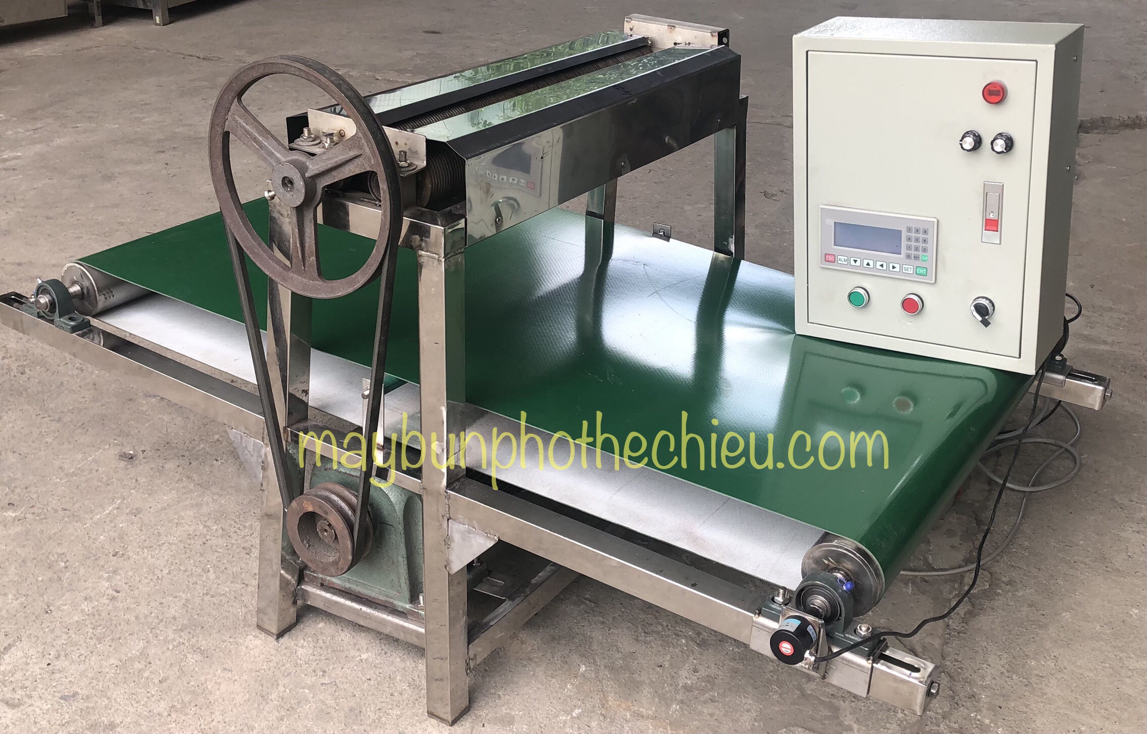 Máy cán sợi miến dong, mì gạo, phở chũ gấp tự động - Automatic folding machine for cellophane noodles, rice noodles, and pho noodles